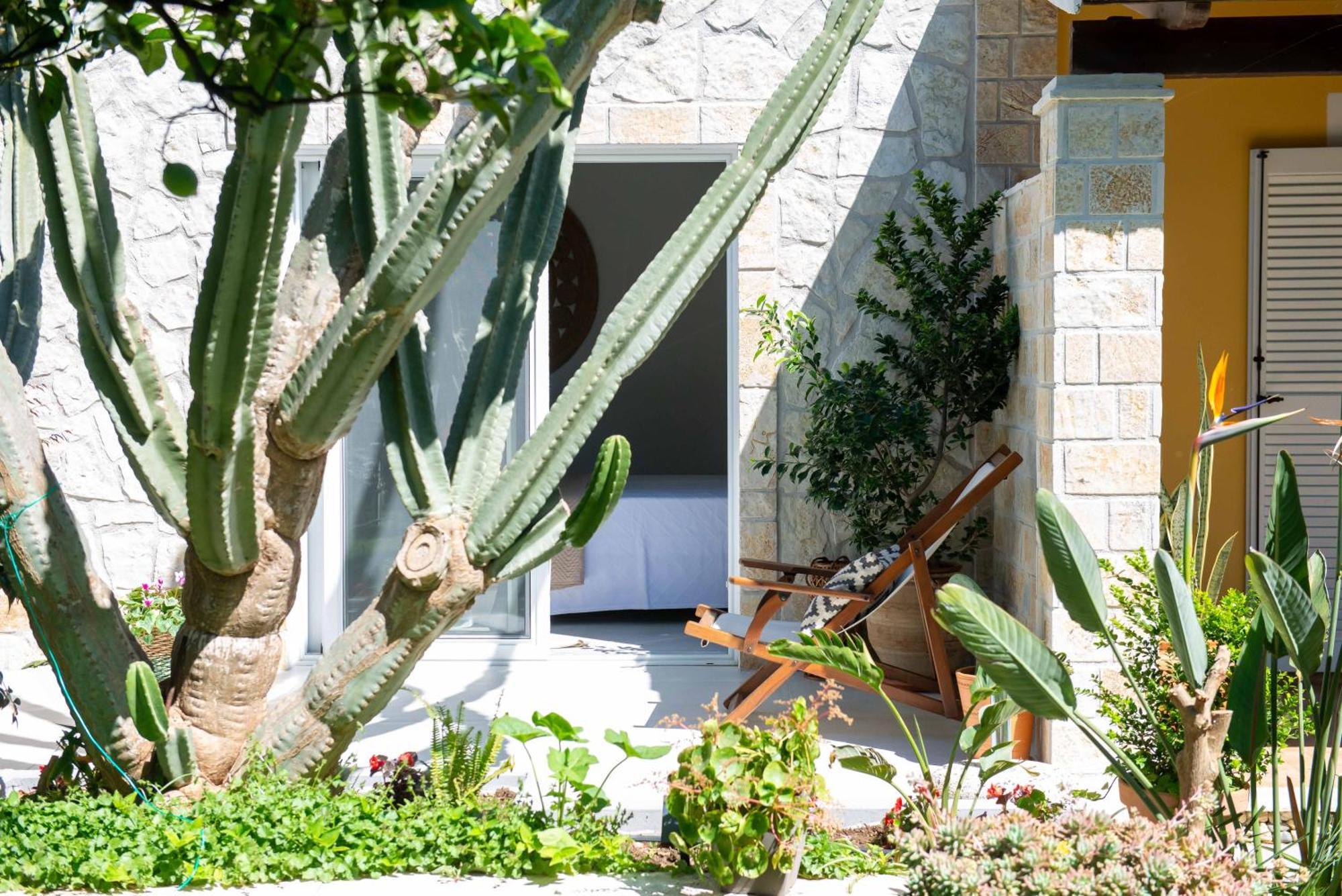 Alex Studios & Apartments Arillas Agiou Georgiou Esterno foto