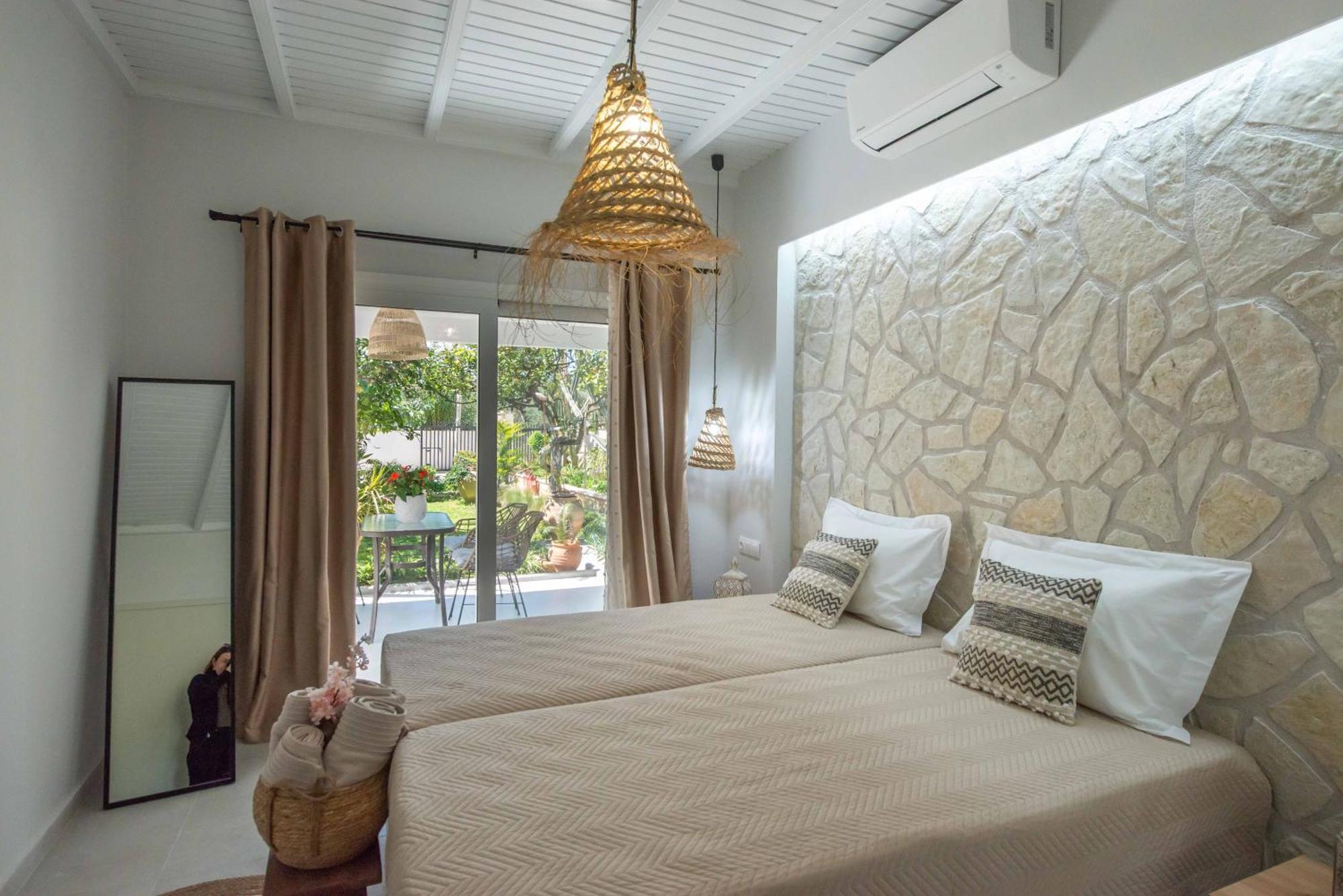 Alex Studios & Apartments Arillas Agiou Georgiou Esterno foto